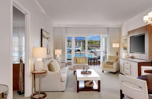 Newport Beach Hotel | Balboa Bay Resort