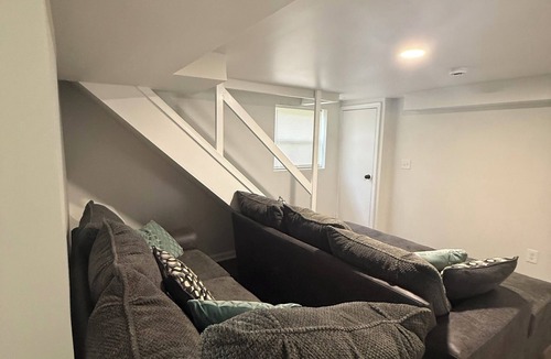 Overlea Apartment | Basement apartment w/private full bath & separate entrance in vibrant Baltimore
