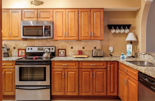 Pensacola Beach Condo | Bayfront Retreat with Pool, Perfect for 6 - PBC108