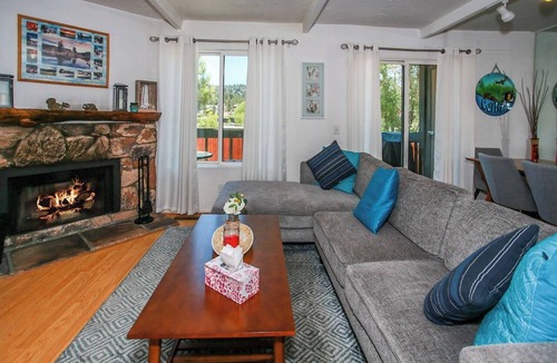 Boulder Bay Condo | Bayview - Lakefront Complex, Walk to Lake, Heated Pool