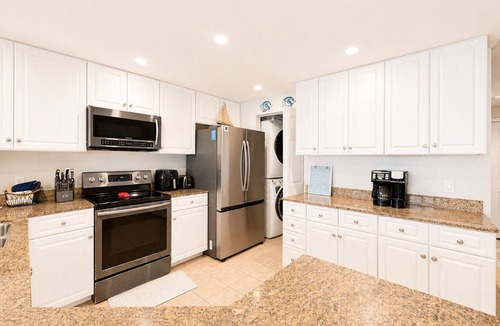 Fort Morgan Condo | Beach Club A1808 King/King/Queen/Sofa Sleeper/AirMattress/PacknPlay Sleeps 10