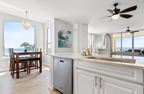 Ono Island Condo | Beach Colony East Penthouse 16A
