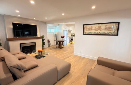 South Redondo House | Beach House Near Everything