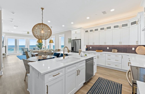 Crescent Beach House | Beach House - Sugar Sands by PHG