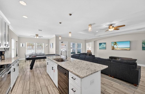 Gulf Lagoon Beach House | Beach House - Tropic Like It's Hot