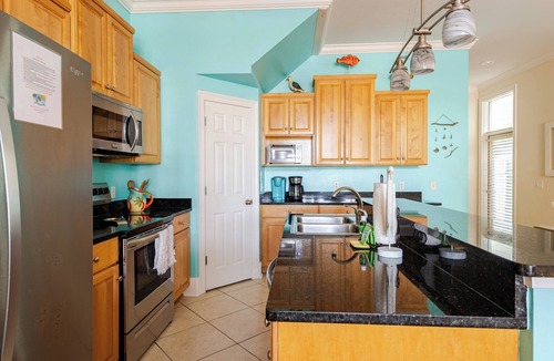Gulf Lagoon Beach House | BeachDaze - Crosswalk to Beach Access, Private Pool