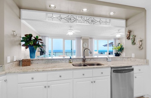 Gulf Lagoon Beach Condo | 🌴Beachfront Luxury-XL Balcony-Beachside Pool-Fitness-3BR Hidden Dunes 402🌴