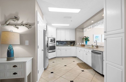 Gulf Lagoon Beach Condo | 🌴Beachfront Luxury-XL Balcony-Beachside Pool-Fitness-3BR Hidden Dunes 402🌴