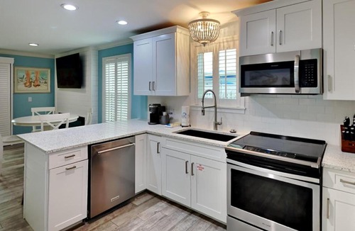 Seagrove Beach Apartment | Beachside Villas 911