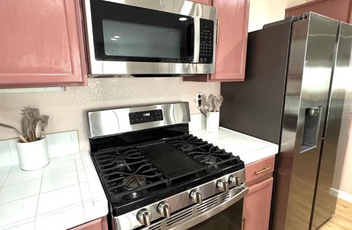 Moreno Valley House | Beautiful 5 BR and 3 BA home with AC and Wifi