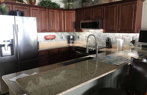 Long Beach Condo | BEAUTIFUL 5 STAR LUXURY 2BDRM 2BTH, BEACH FRONT CONDO. BEACH SERVICE INCLUDED