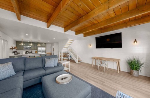 Beach Barber Tract Villa | Beautiful Beachside Bliss