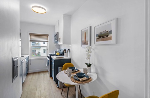Mar Vista Apartment | Beautiful Studio in Mar Vista!