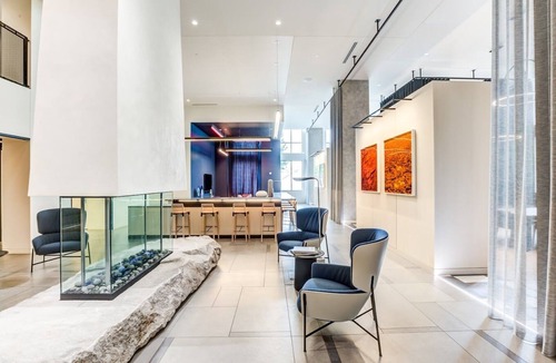 Columbus Park - Andrew Square Apartment | Beautiful Studio, perfect for Meditation and Relaxation