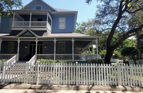 Southeast Pensacola House | Beautiful Victorian-style home - 15 min from beach