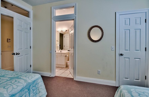 Silver Sands Beach Villa | Bella Casa - 5 Bdrm on the Beach & Private Plunge Pool!