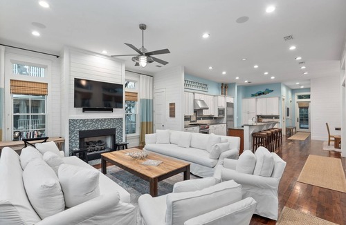 Cottage District House | Best of Both: Beautiful 5 Bedroom Watercolor Home + Prime Location + Bikes