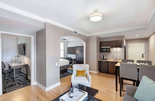 Boystown Hotel | Best Western Plus Hawthorne Terrace Hotel