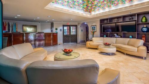 La Mesa Hotel | Best Western PLUS La Mesa San Diego