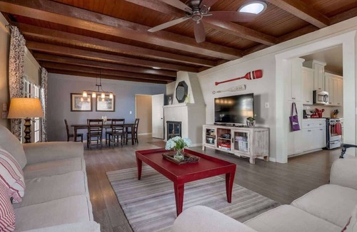 Beach Barber Tract House | Bettes Family Retreat: Walk to the Beach.