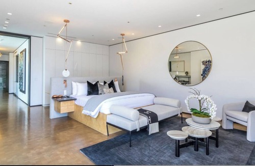 The Flats House | Beverly Hills Ultramodern Mansion