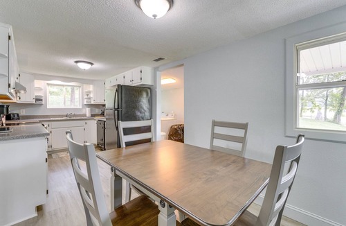 Blairsville House | Blairsville Beauty Near Hiking Trails & Vineyards!