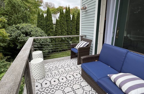 Blue Hill Condo | Blue Hill Village Condo
