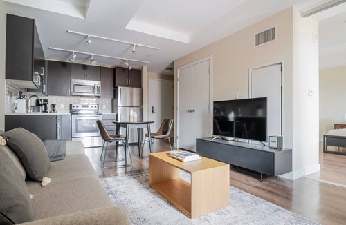 Theatre District Apartment | Blueground | Boston Theater District, rooftop, nr Boston Common