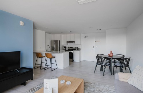 Little Ranches Apartment | Blueground | Hollywood, pool & w/d, nr beach