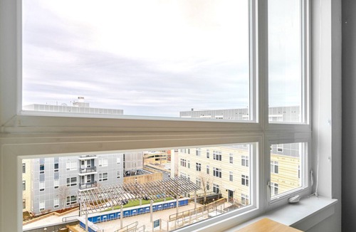 St. Elizabeth's Apartment | Blueground | St. Elizabeth's, pool, nr Boston Common