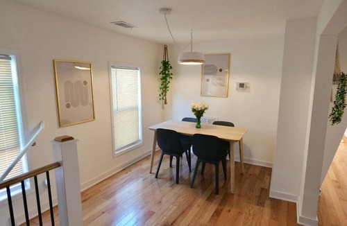 Logan Square Apartment | Boho Bliss - 1Br, 1Bath w/Patio!