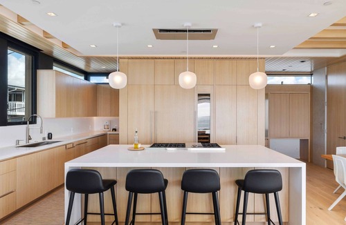 The Strand House | Brand New Modern House with Incredible View! Short Walk from the Beach