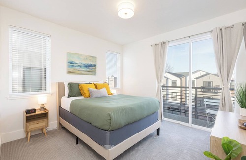 Veterans Park Condo | Breathtaking Views Of Downtown Boise and Foothills!