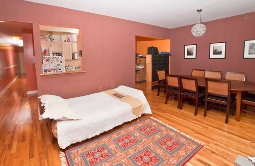 Hamilton Heights Apartment | Bright and Spacious Manhattan 2 bedroom apartment near transportation & markets