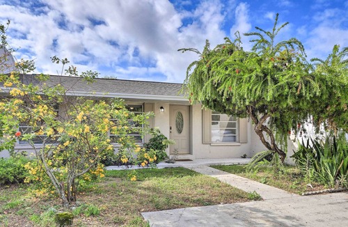 South Bradenton Villa | Bright Bradenton Villa: Close to Golf Course!