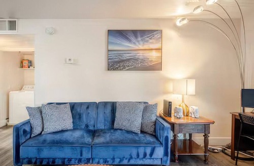 Las Vegas Apartment | Budget-Friendly 2BR/2BA Near Vegas Strip Free Parking, Pool, WiFi, No Resort Fee