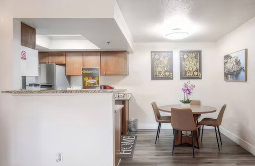 Las Vegas Apartment | Budget-Friendly 2BR/2BA Near Vegas Strip Free Parking, Pool, WiFi, No Resort Fee