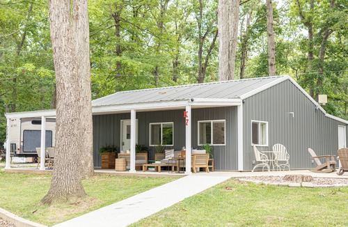 Centralia House | Campfire Cove Lakefront Cabin + 3 Camp Sites