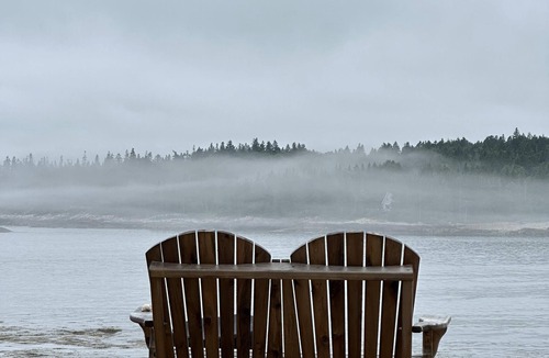 Prospect Harbor Cottage | Capstone Cottage - 2BR beach access near Bar Harbor