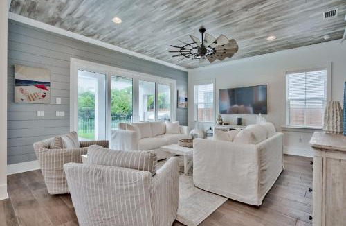 Santa Rosa Beach House | Carefree Living 2