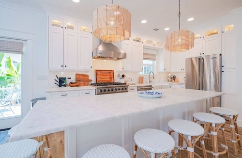 Crystal Shores House | Casa Bella Luxury Experience Amenities Galore