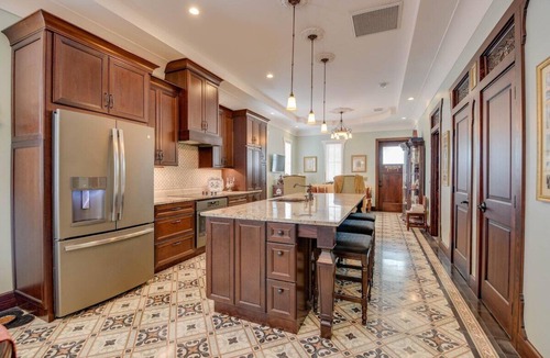 Uptown - Upper Duval House | Casa De Cubana | New! Cuban-Style Home Near Duval