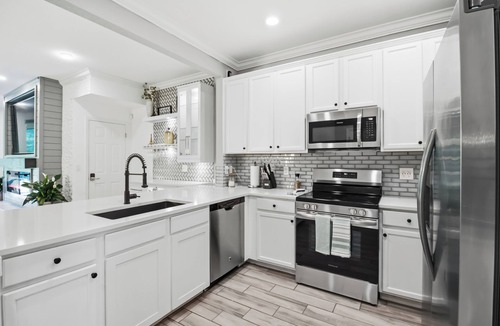 Braden River House | Casa de Maggie - Peaceful, Updated 3 Bedroom townhome in Quiet Neighborhood