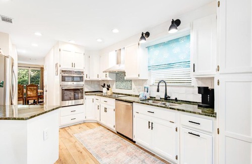 Pensacola House | Casanana Manor at Fairpoint Place