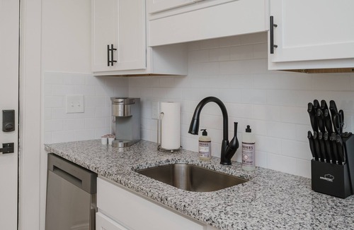 Civil Rights Historic District Condo | Central Suite E - 2 Bedrooms/King Bed/Parking