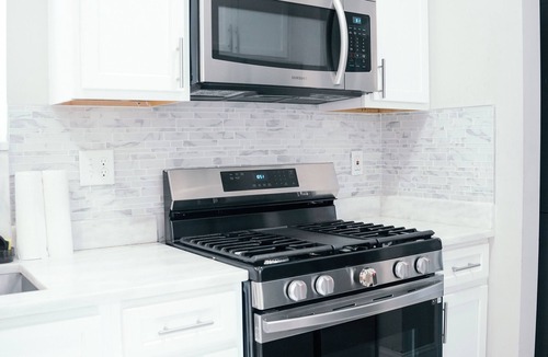 East Arlington House | Charm City Luxury 4 Bedroom Brick Home