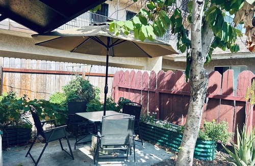 Harbor Cottage | Charming 2-bedroom cottage Beach Nearby