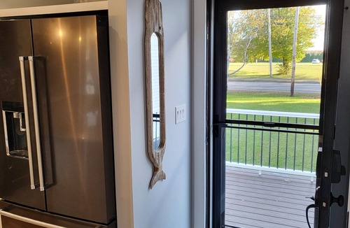 Thomaston House | Charming 3-bedroom house with AC and WiFi in Thomaston