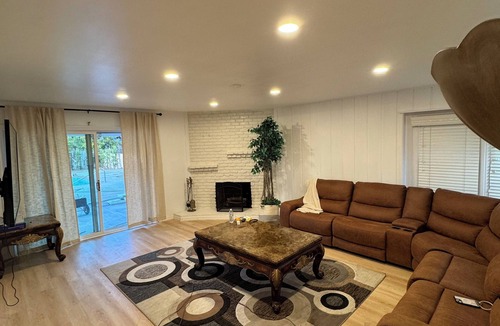 West Hills Villa | Charming 3-bedroom villa with WiFi and AC in fabulous Los Angeles