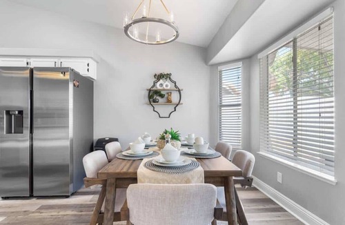North Las Vegas House | Charming 5BR Home w Brand New Heated Pool & Spa!